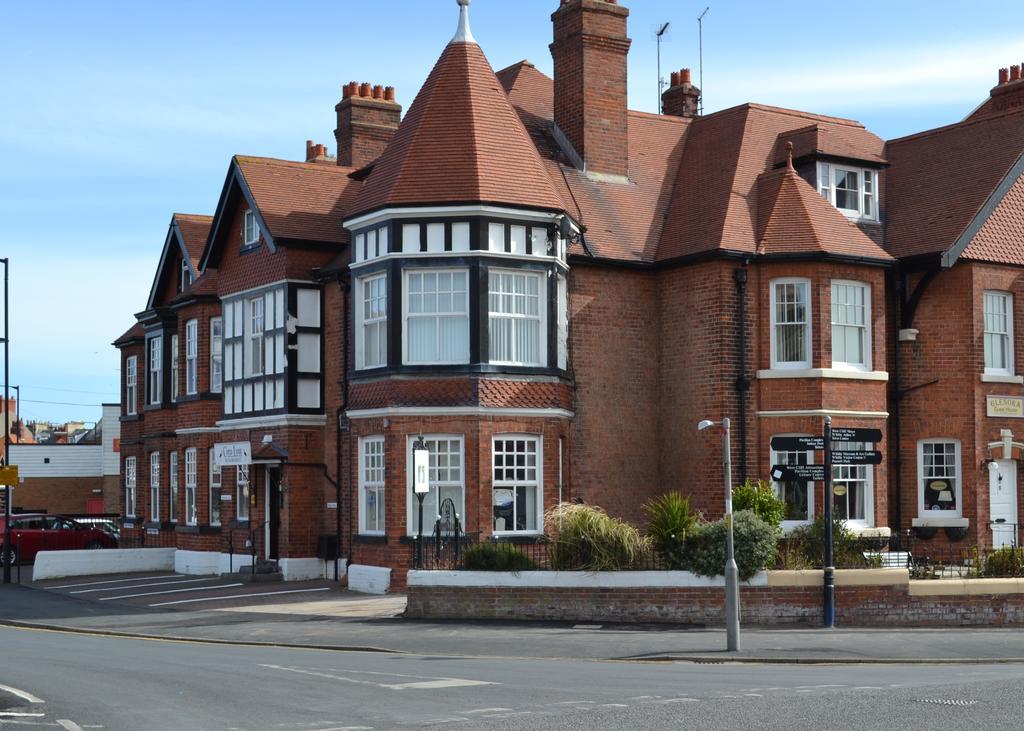 Corra Lynn Bed and Breakfast Whitby Zewnętrze zdjęcie