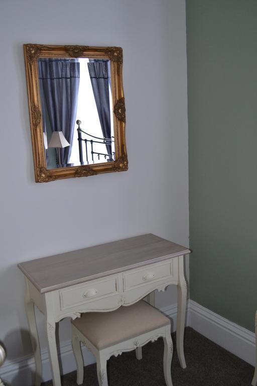 Corra Lynn Bed and Breakfast Whitby Zewnętrze zdjęcie